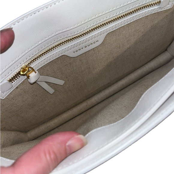 PRICE IS FIRM! Tory Burch Gemini Link Chain Printed Leather Crossbody - Picture 14 of 17